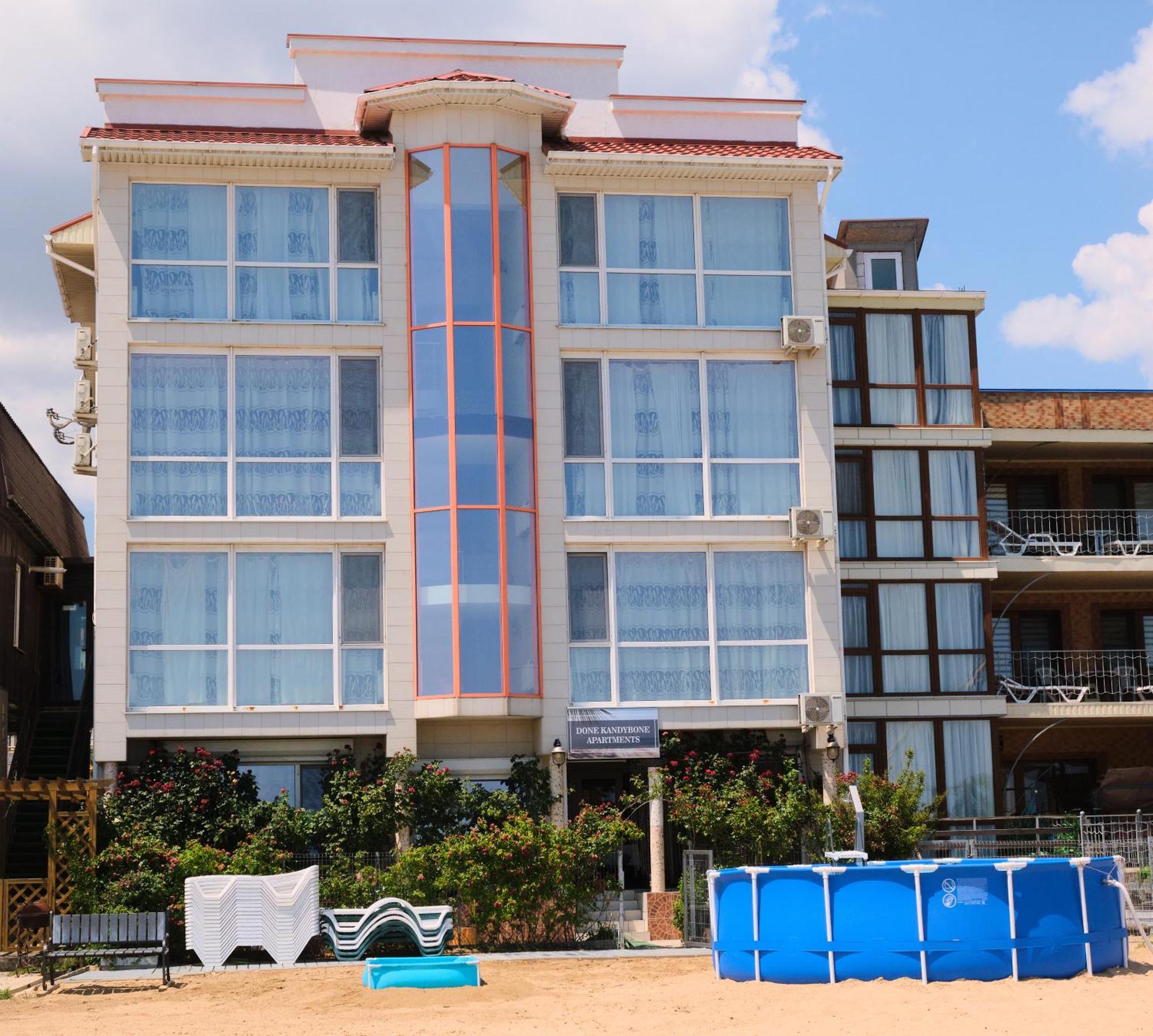 Done Kandybone Apartments Burlach'ya Balka Exterior foto