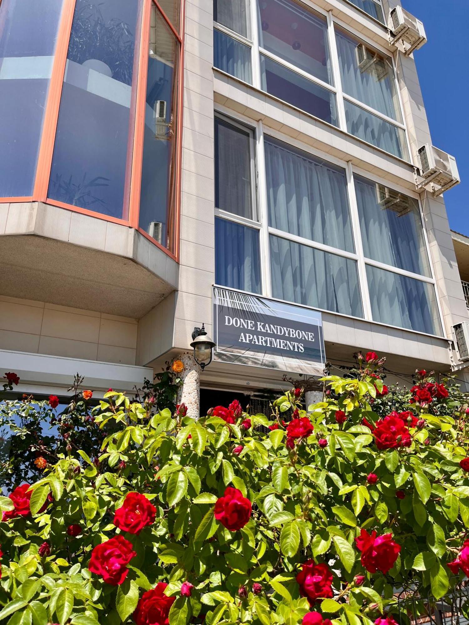 Done Kandybone Apartments Burlach'ya Balka Exterior foto